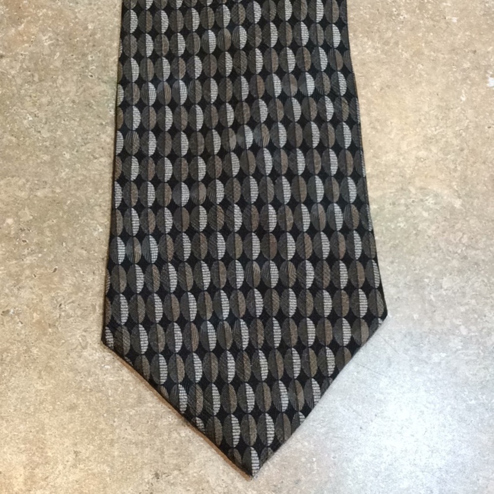 KENNETH COLE NEW YORK TIE